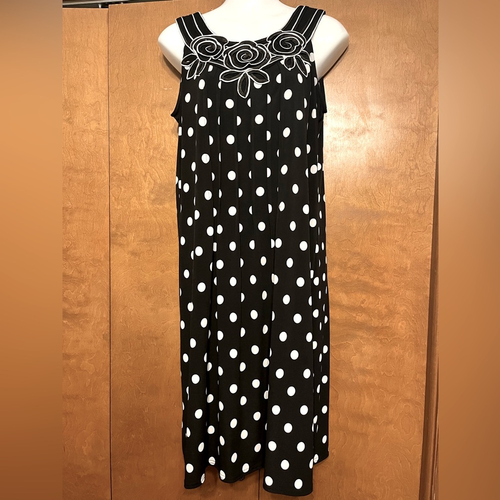 Black & White Polka Dot Dress w/floral embellished neckline